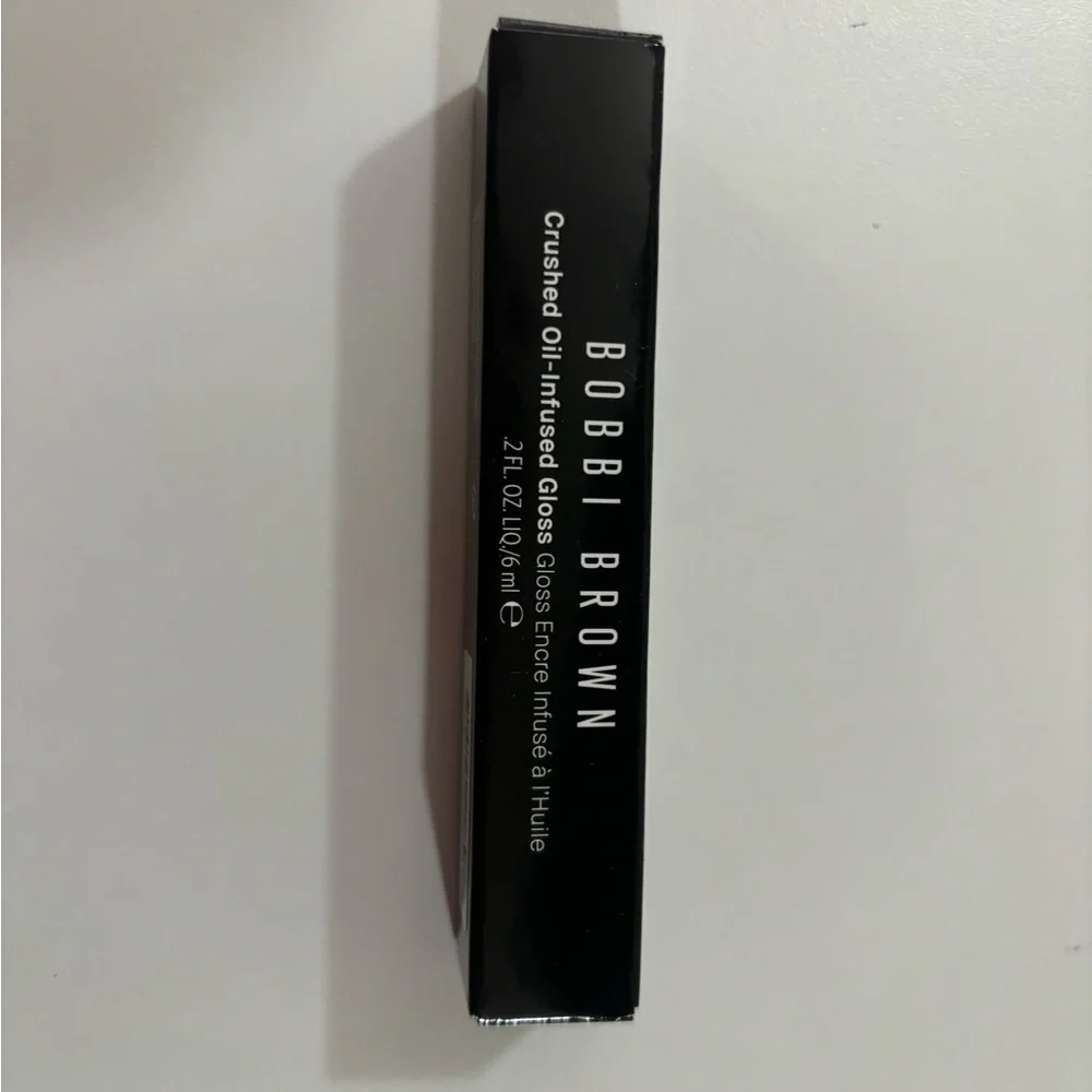 NWT Bobbi Brown Crushed Oil-Infused Lip Gloss in New Romantic Sealed Box